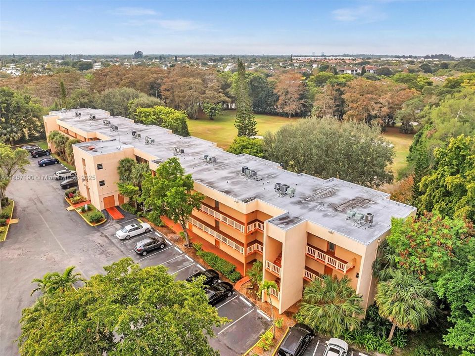 Recently Sold: $80,000 (2 beds, 2 baths, 876 Square Feet)