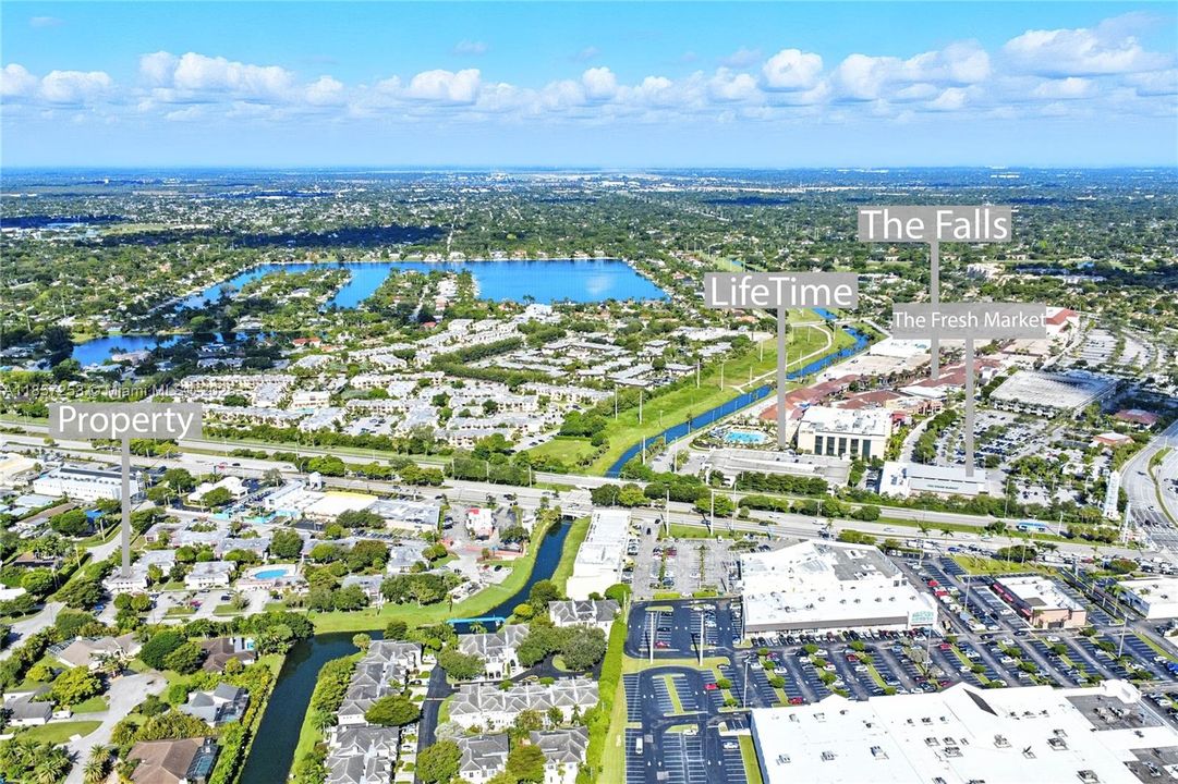 待售: $215,000 (1 贝兹, 1 浴室, 560 平方英尺)