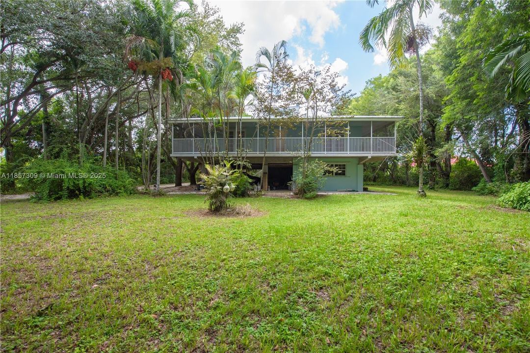 Active With Contract: $899,900 (4 beds, 2 baths, 3449 Square Feet)