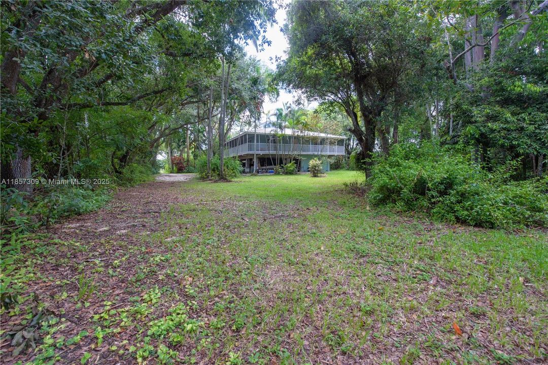 Active With Contract: $899,900 (4 beds, 2 baths, 3449 Square Feet)