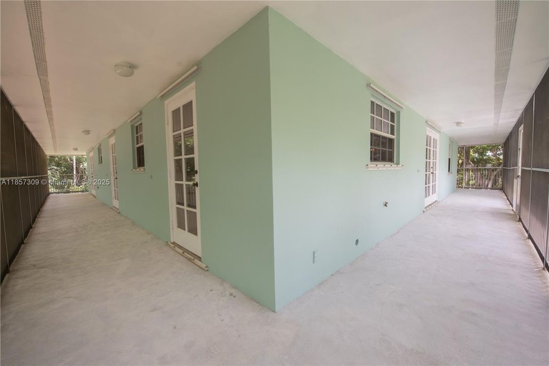 Active With Contract: $899,900 (4 beds, 2 baths, 3449 Square Feet)