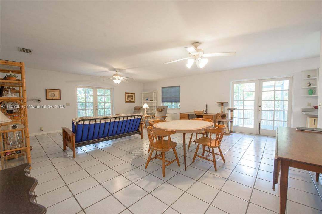 Active With Contract: $899,900 (4 beds, 2 baths, 3449 Square Feet)