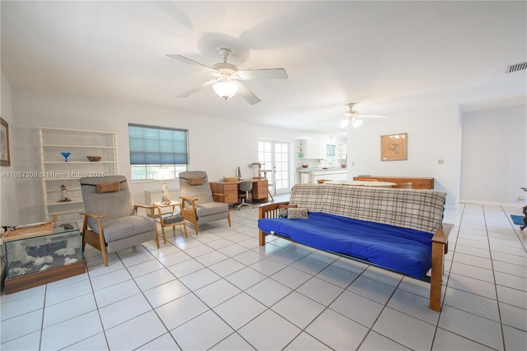 Active With Contract: $899,900 (4 beds, 2 baths, 3449 Square Feet)