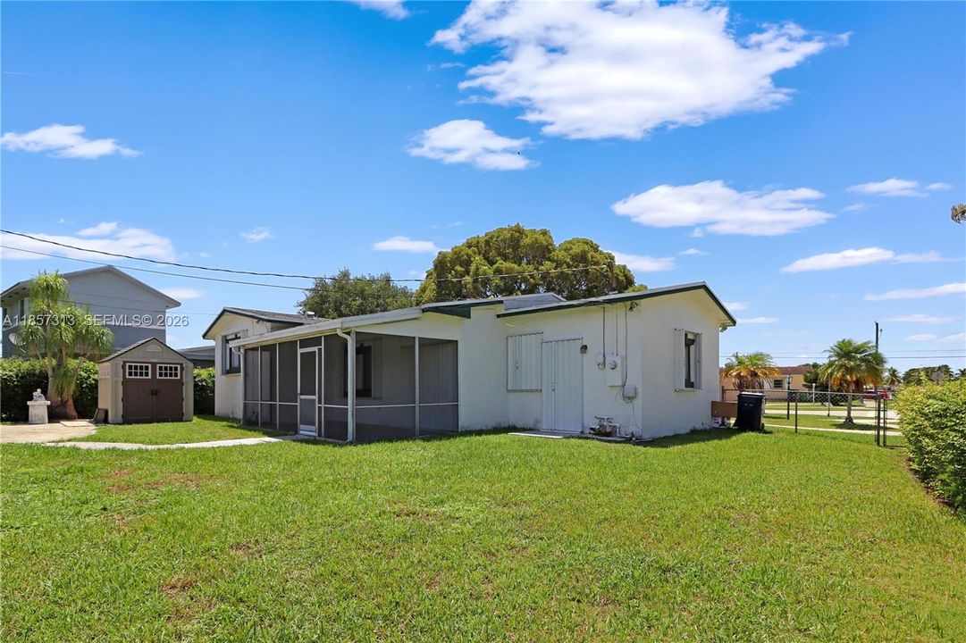 На продажу: $560,000 (3 спален, 2 ванн, 1392 Квадратных фут)