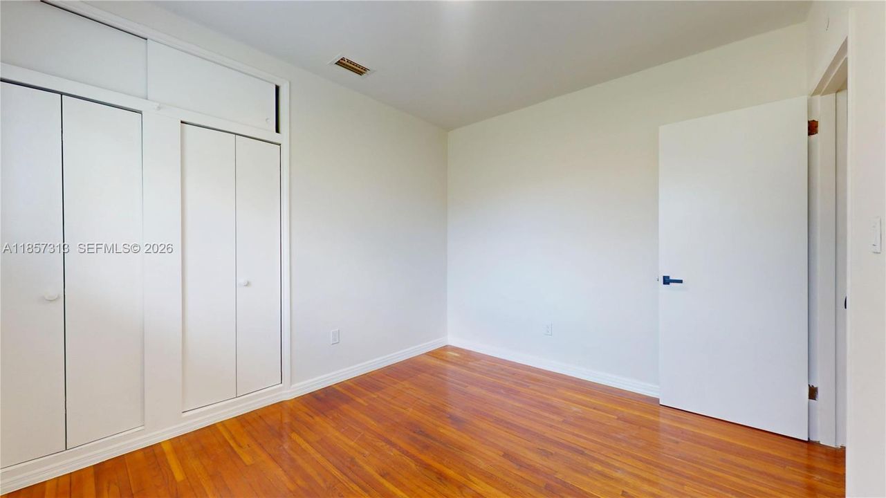 На продажу: $560,000 (3 спален, 2 ванн, 1392 Квадратных фут)