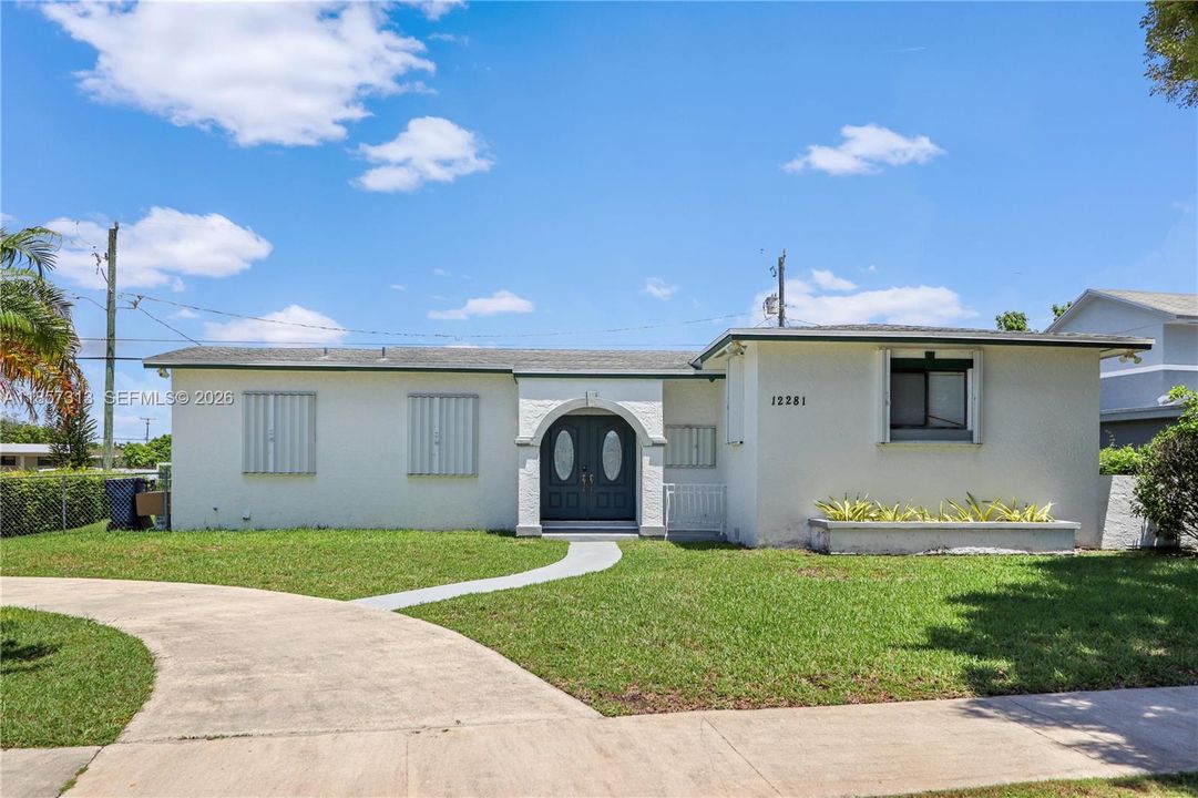 На продажу: $560,000 (3 спален, 2 ванн, 1392 Квадратных фут)