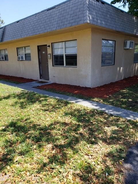 Recently Rented: $1,600 (1 beds, 1 baths, 1150 Square Feet)