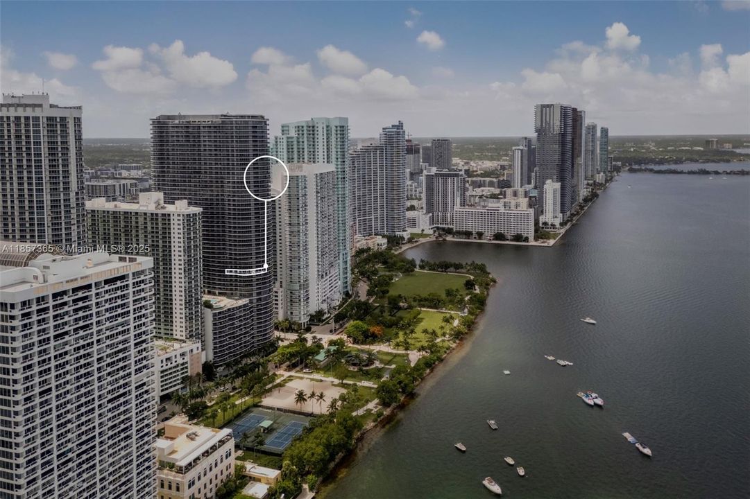 Recently Sold: $1,999,999 (3 beds, 4 baths, 2018 Square Feet)