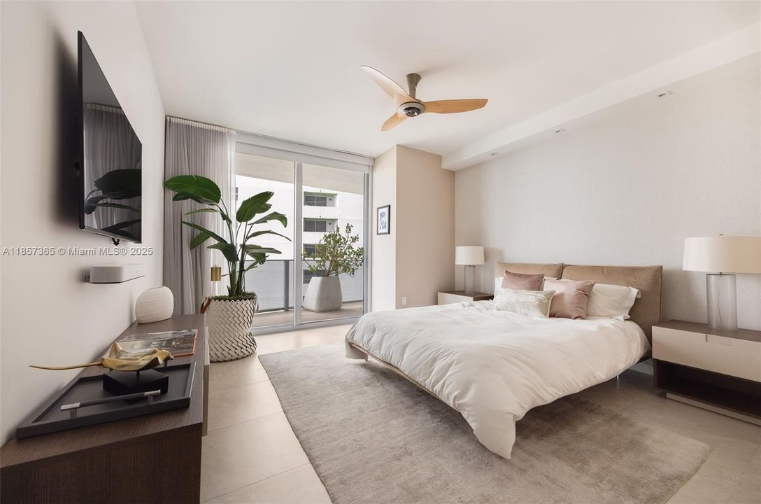 Recently Sold: $1,999,999 (3 beds, 4 baths, 2018 Square Feet)