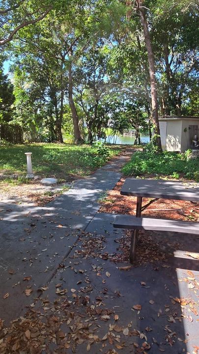 Recently Rented: $3,000 (3 beds, 2 baths, 1992 Square Feet)