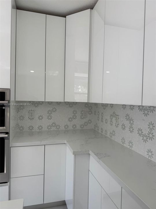 На продажу: $489,000 (3 спален, 2 ванн, 1706 Квадратных фут)