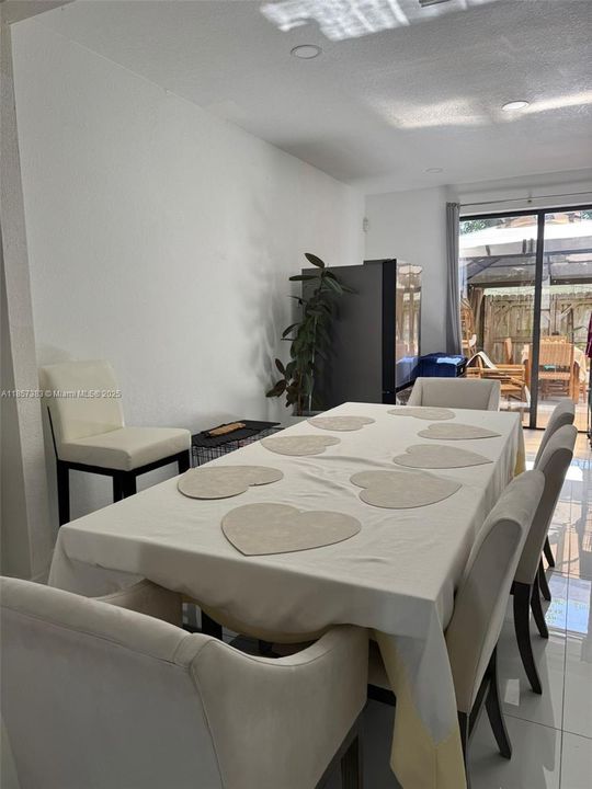 На продажу: $489,000 (3 спален, 2 ванн, 1706 Квадратных фут)