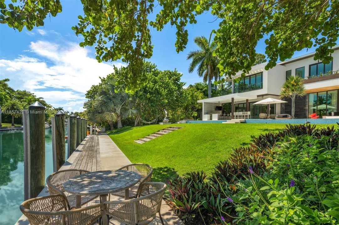 待售: $39,490,000 (8 贝兹, 8 浴室, 12292 平方英尺)