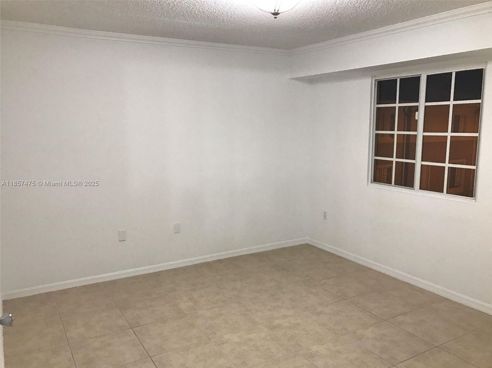 На продажу: $469,000 (2 спален, 2 ванн, 1316 Квадратных фут)