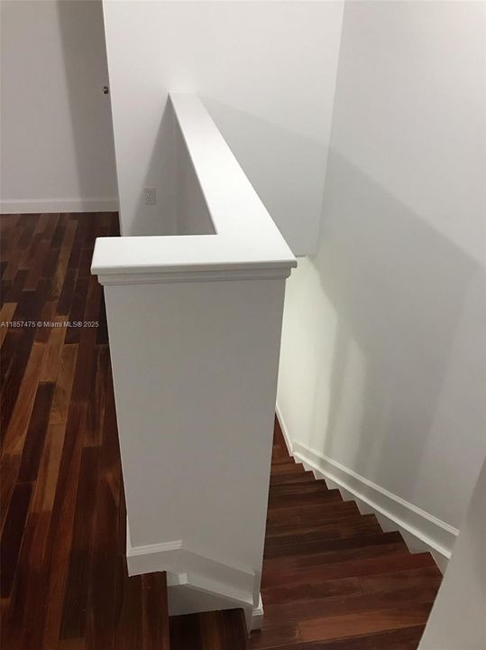 На продажу: $469,000 (2 спален, 2 ванн, 1316 Квадратных фут)