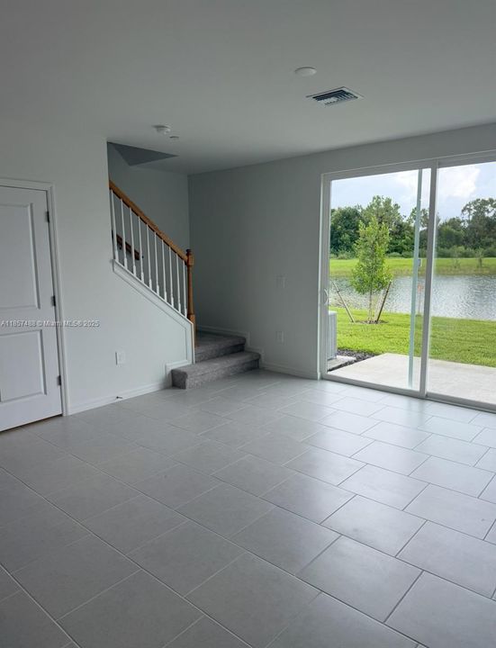 出租: $1,699 (3 贝兹, 2 浴室, 0 平方英尺)