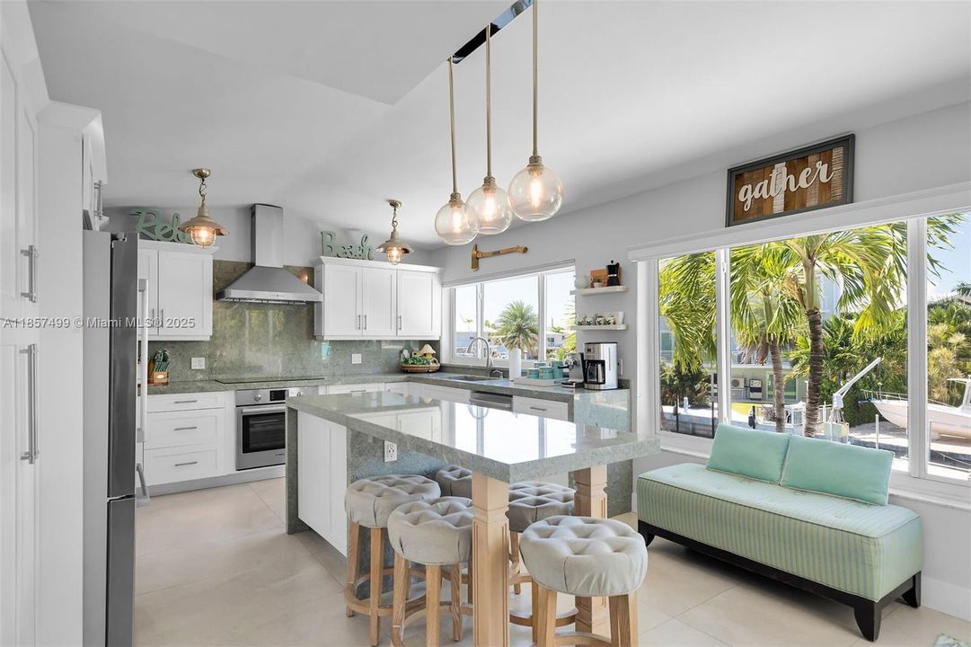 Chef's Gourmet Kitchen