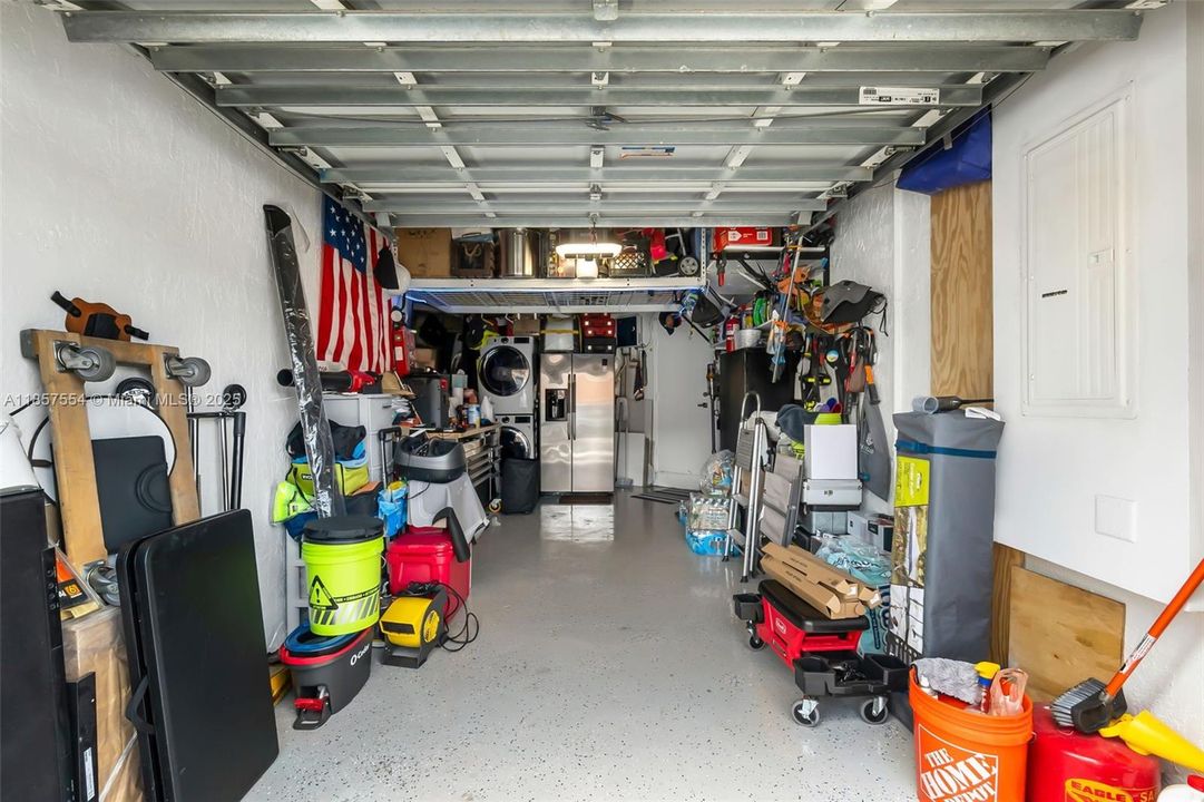 最近售出: $444,999 (2 贝兹, 2 浴室, 1312 平方英尺)