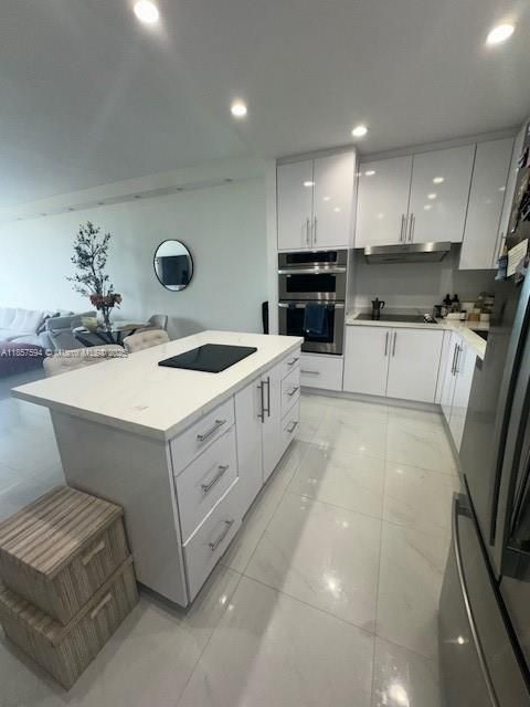 待售: $435,000 (1 贝兹, 1 浴室, 1005 平方英尺)