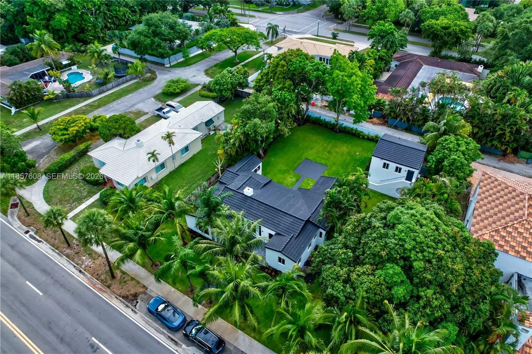 На продажу: $1,475,000 (4 спален, 3 ванн, 2521 Квадратных фут)