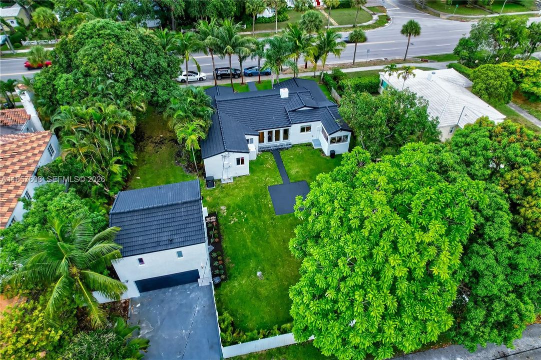 На продажу: $1,475,000 (4 спален, 3 ванн, 2521 Квадратных фут)
