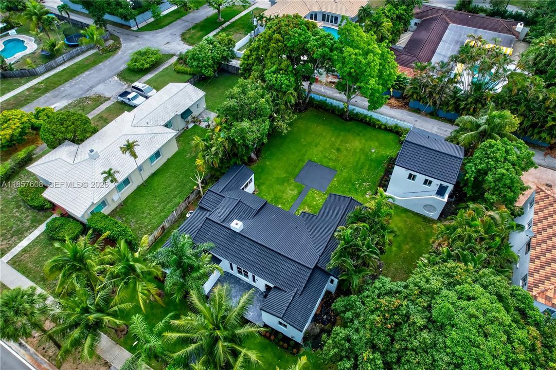 На продажу: $1,475,000 (4 спален, 3 ванн, 2521 Квадратных фут)
