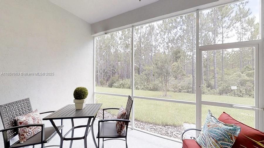 待售: $412,000 (3 贝兹, 3 浴室, 2097 平方英尺)