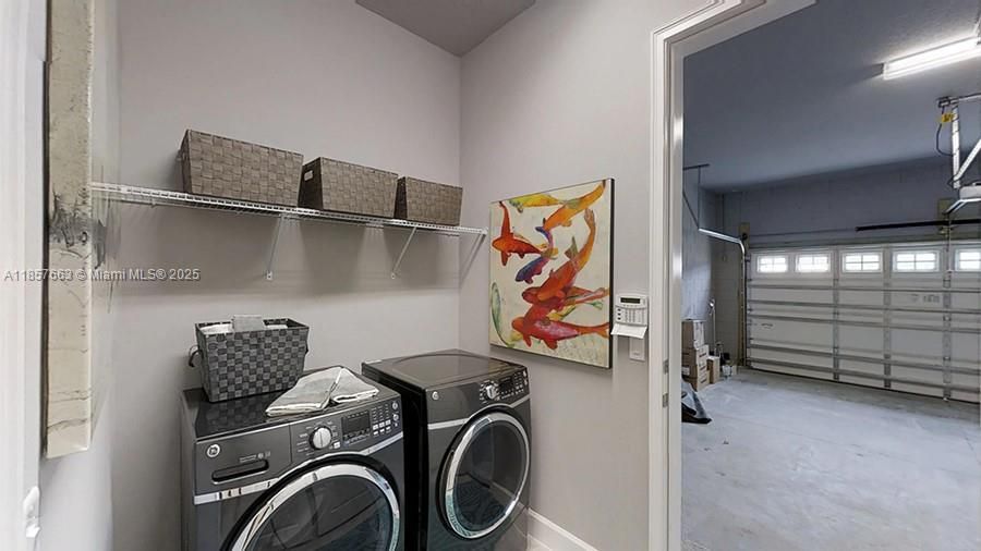 待售: $412,000 (3 贝兹, 3 浴室, 2097 平方英尺)