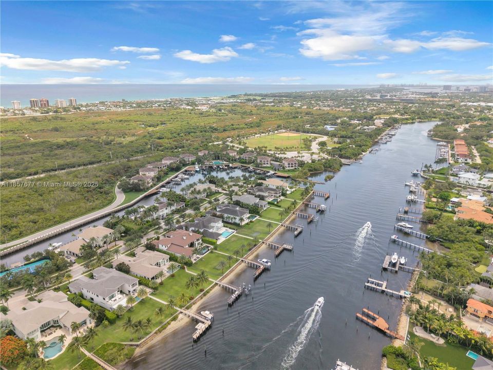 En Venta: $2,750,000 (3 camas, 2 baños, 2367 Pies cuadrados)