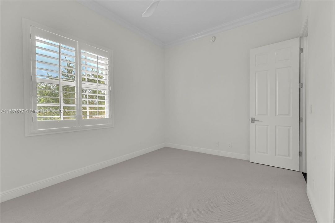 En Venta: $2,750,000 (3 camas, 2 baños, 2367 Pies cuadrados)