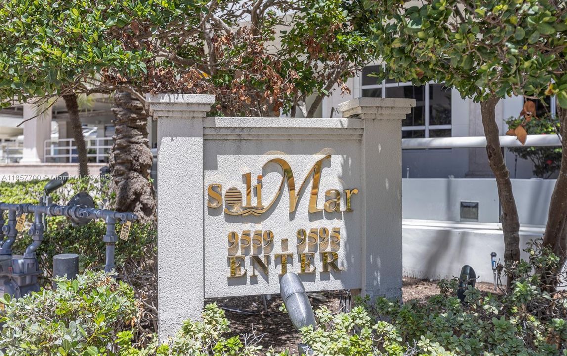 For Sale: $1,300,000 (2 beds, 2 baths, 1740 Square Feet)