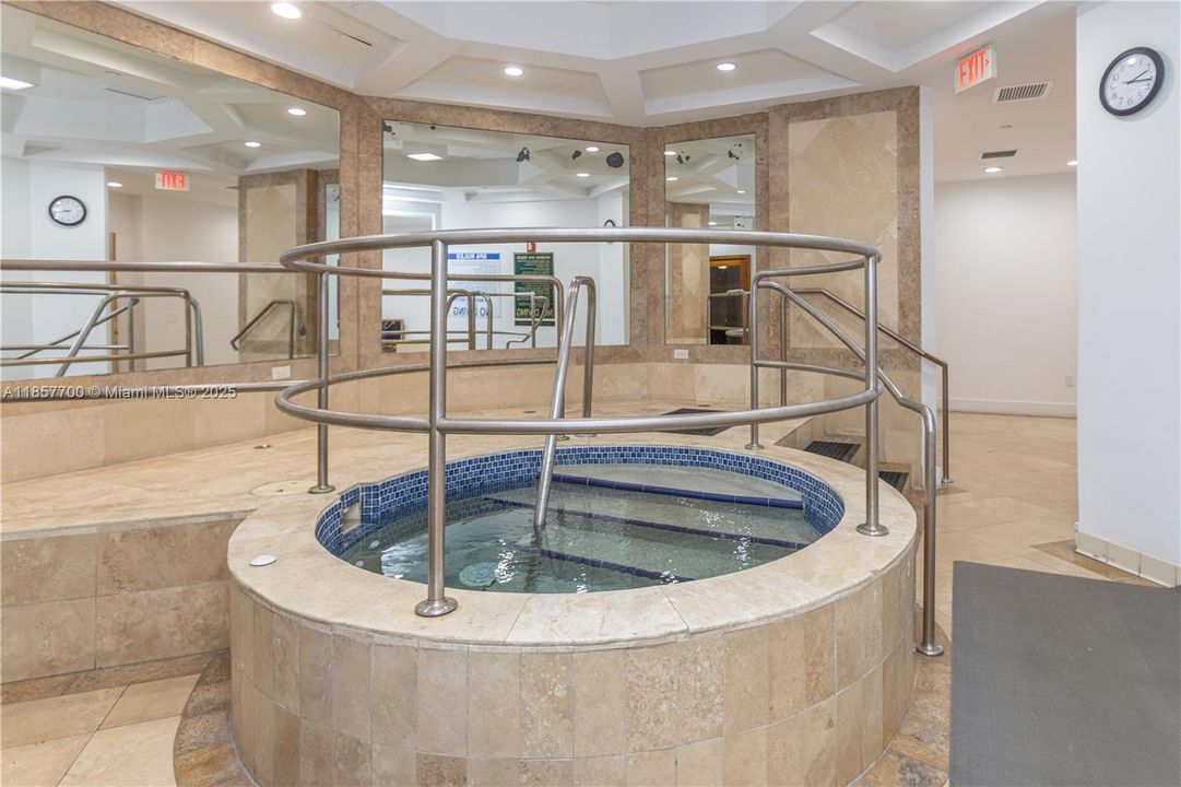 For Sale: $1,300,000 (2 beds, 2 baths, 1740 Square Feet)