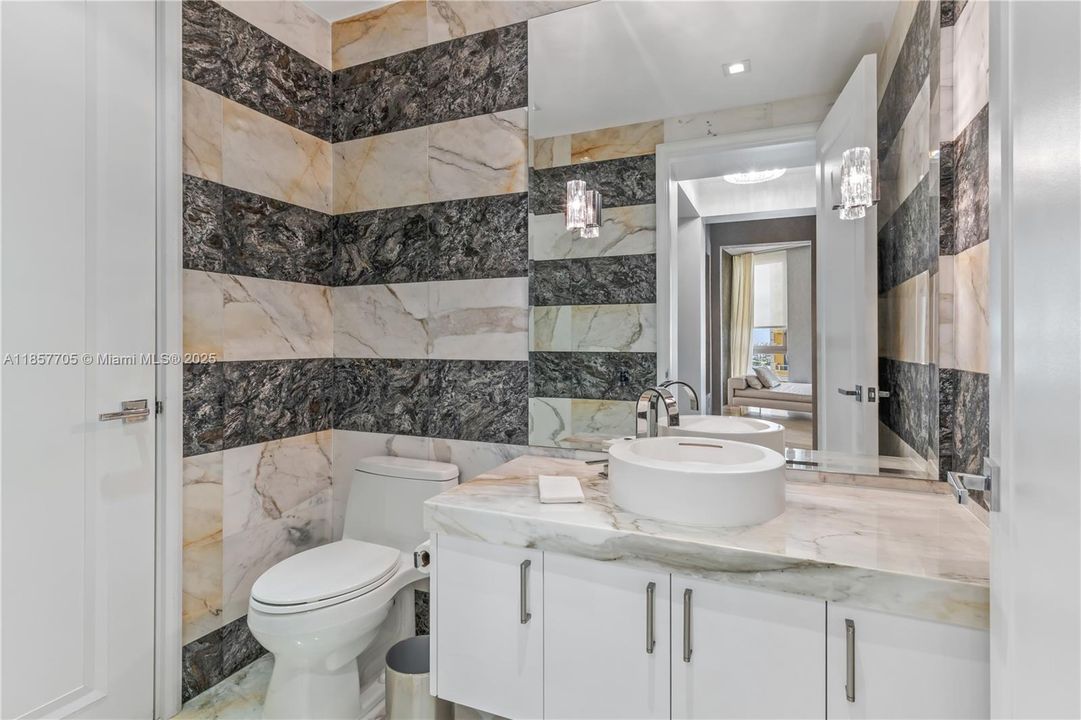 For Sale: $7,400,000 (3 beds, 6 baths, 4609 Square Feet)