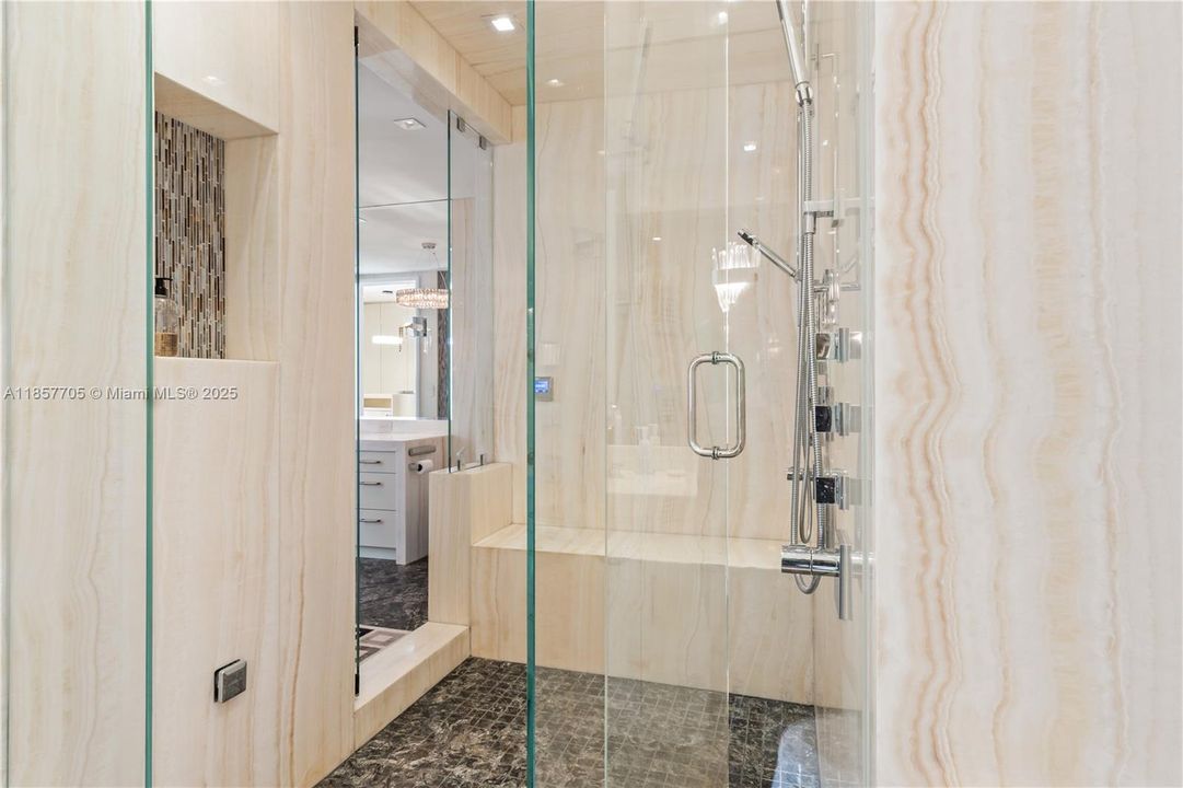 For Sale: $7,400,000 (3 beds, 6 baths, 4609 Square Feet)