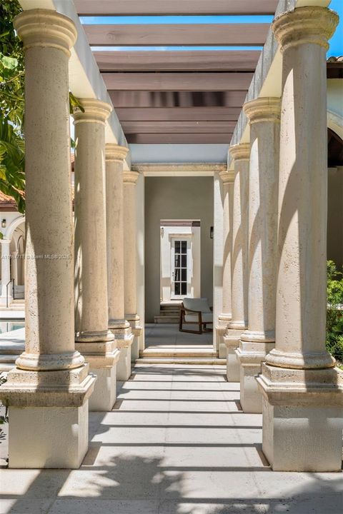 En Renta: $39,500 (9 camas, 8 baños, 8855 Pies cuadrados)