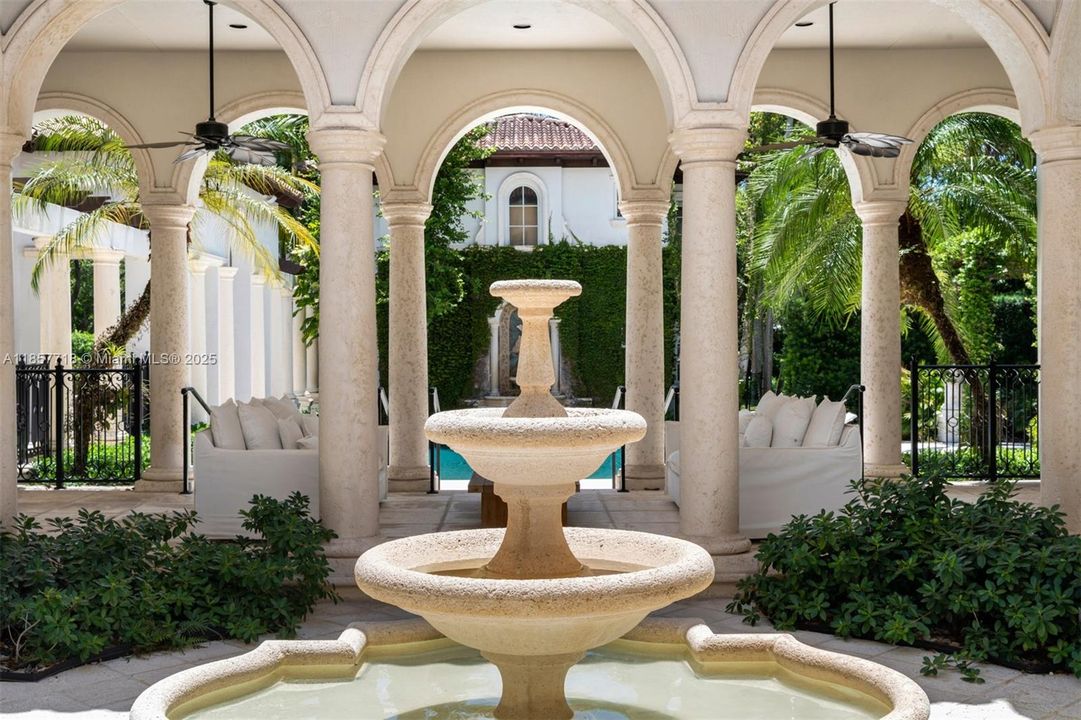 En Renta: $39,500 (9 camas, 8 baños, 8855 Pies cuadrados)