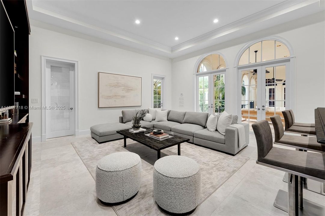 En Renta: $39,500 (9 camas, 8 baños, 8855 Pies cuadrados)