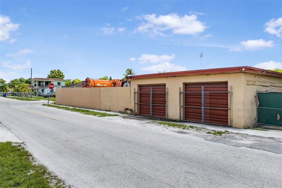 出租: $18 (0 贝兹, 0 浴室, 0 平方英尺)