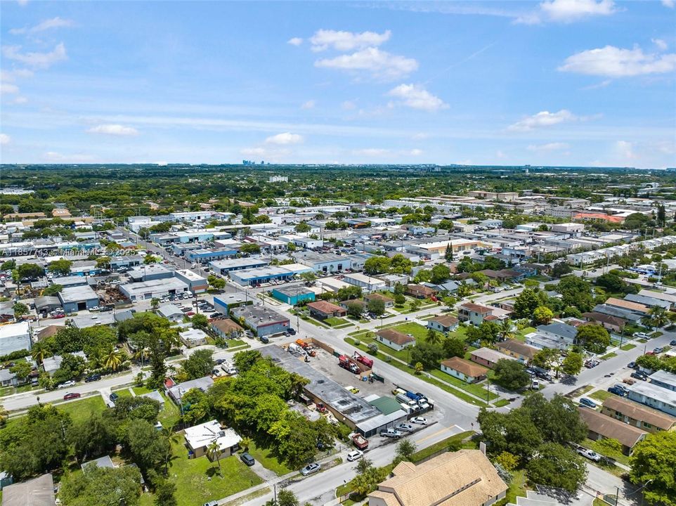 出租: $18 (0 贝兹, 0 浴室, 0 平方英尺)