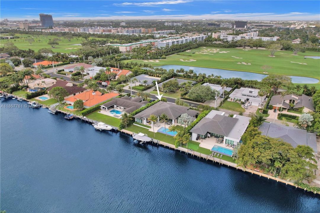 En Venta: $6,333,000 (5 camas, 7 baños, 4644 Pies cuadrados)