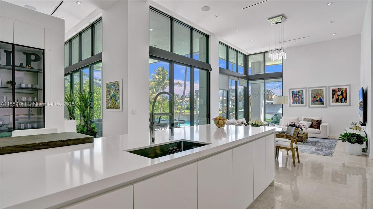 En Venta: $6,333,000 (5 camas, 7 baños, 4644 Pies cuadrados)