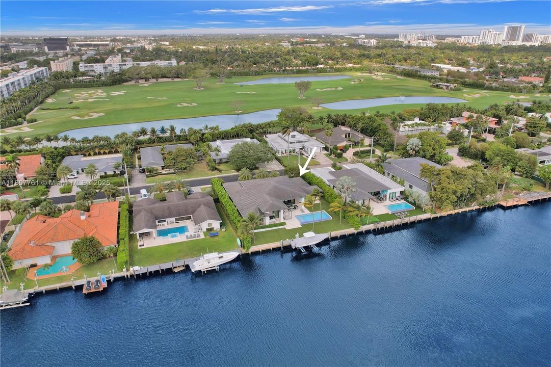 En Venta: $6,333,000 (5 camas, 7 baños, 4644 Pies cuadrados)