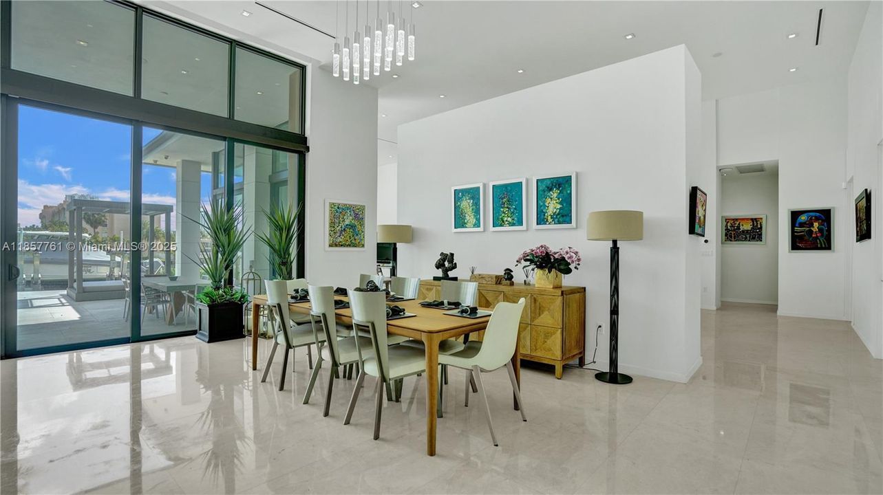 En Venta: $6,333,000 (5 camas, 7 baños, 4644 Pies cuadrados)