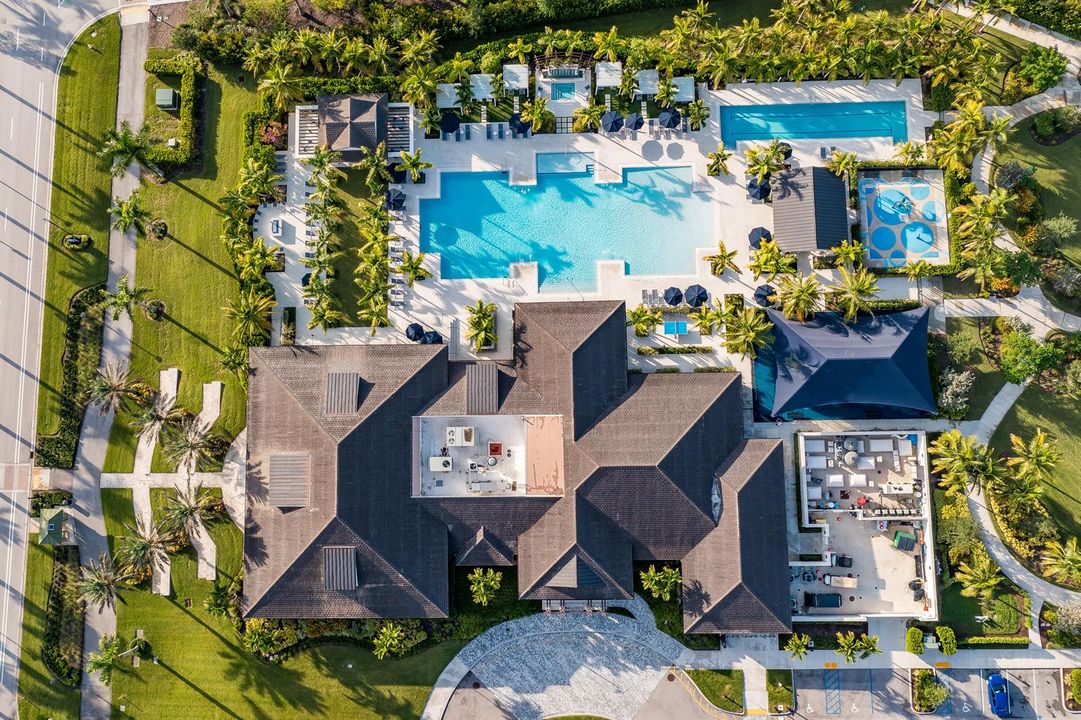 AvenierClubHouseareals-2