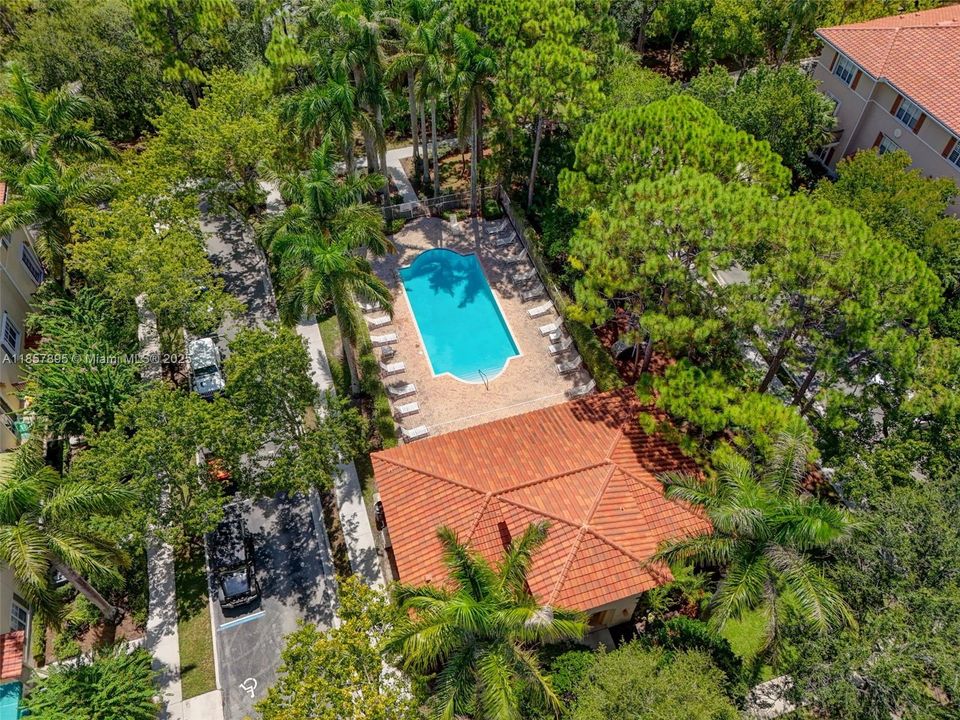 Недавно продано: $479,000 (3 спален, 2 ванн, 1839 Квадратных фут)