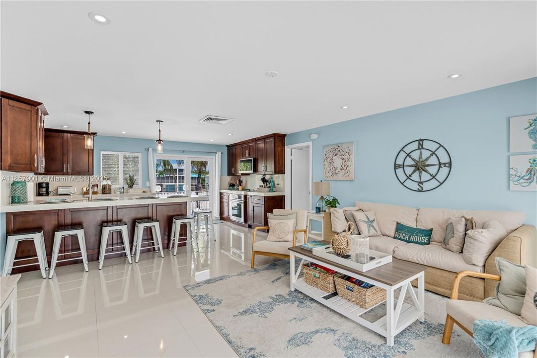 Recently Sold: $1,699,999 (3 beds, 3 baths, 1066 Square Feet)