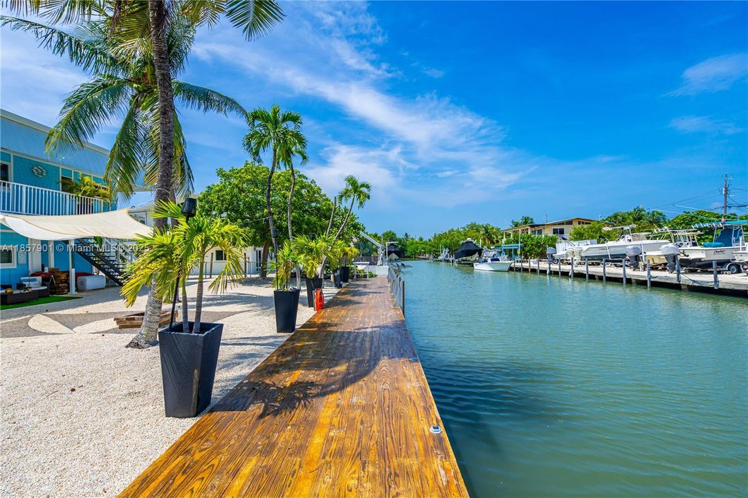 Recently Sold: $1,699,999 (3 beds, 3 baths, 1066 Square Feet)