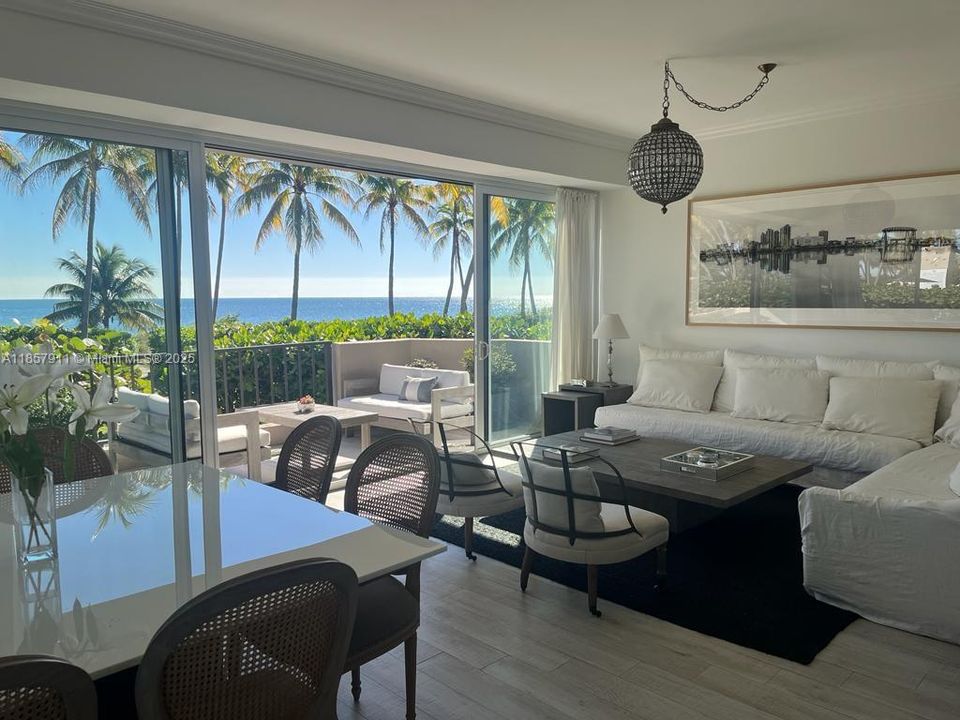 For Rent: $28,000 (5 beds, 5 baths, 3050 Square Feet)