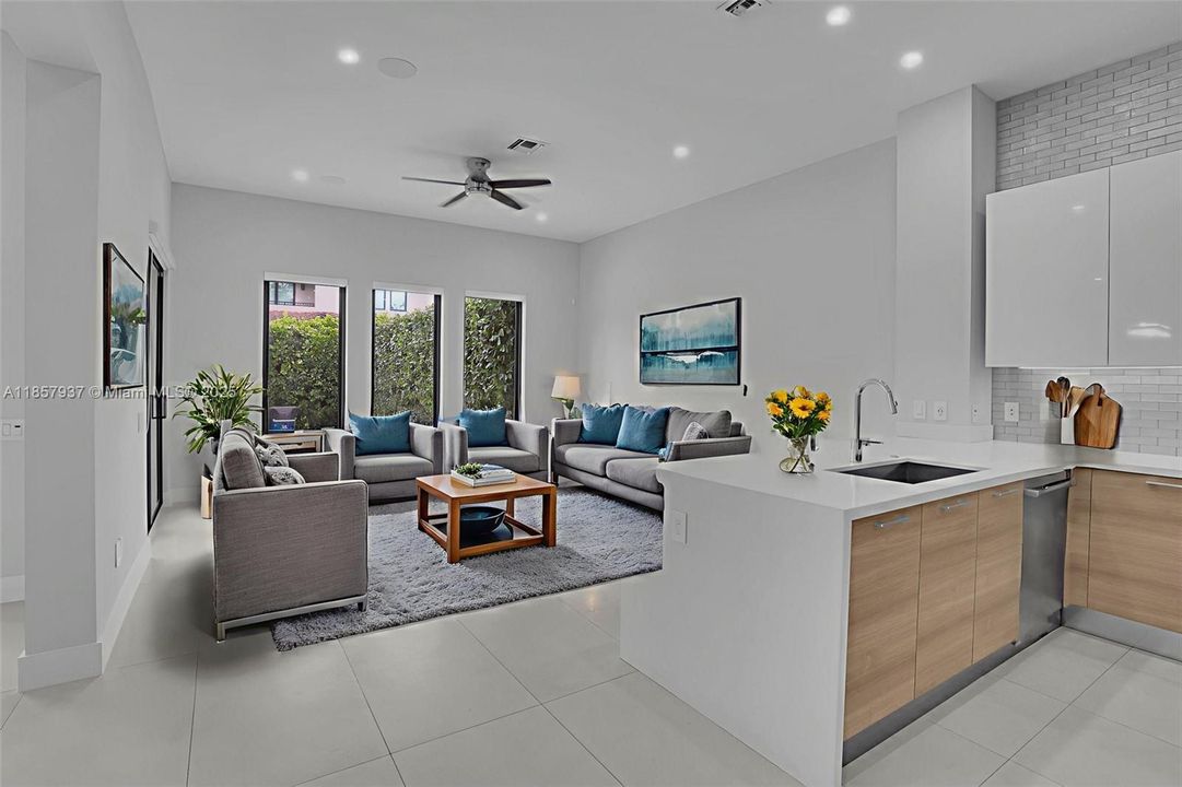 Active With Contract: $1,685,000 (5 beds, 4 baths, 2909 Square Feet)