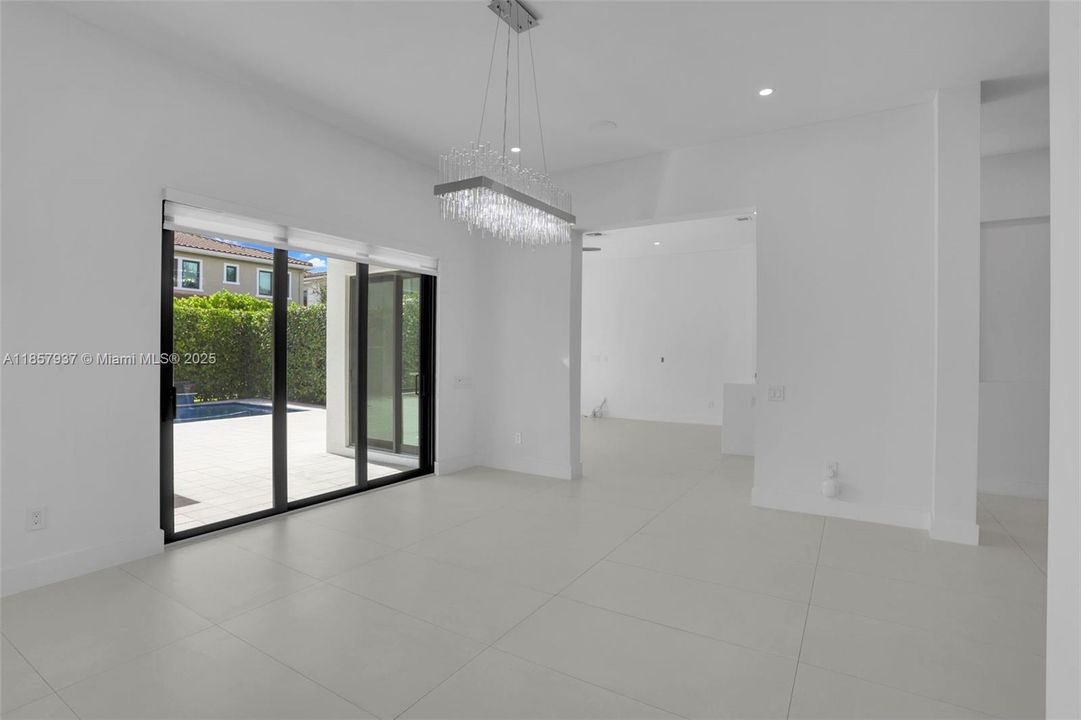 Active With Contract: $1,685,000 (5 beds, 4 baths, 2909 Square Feet)